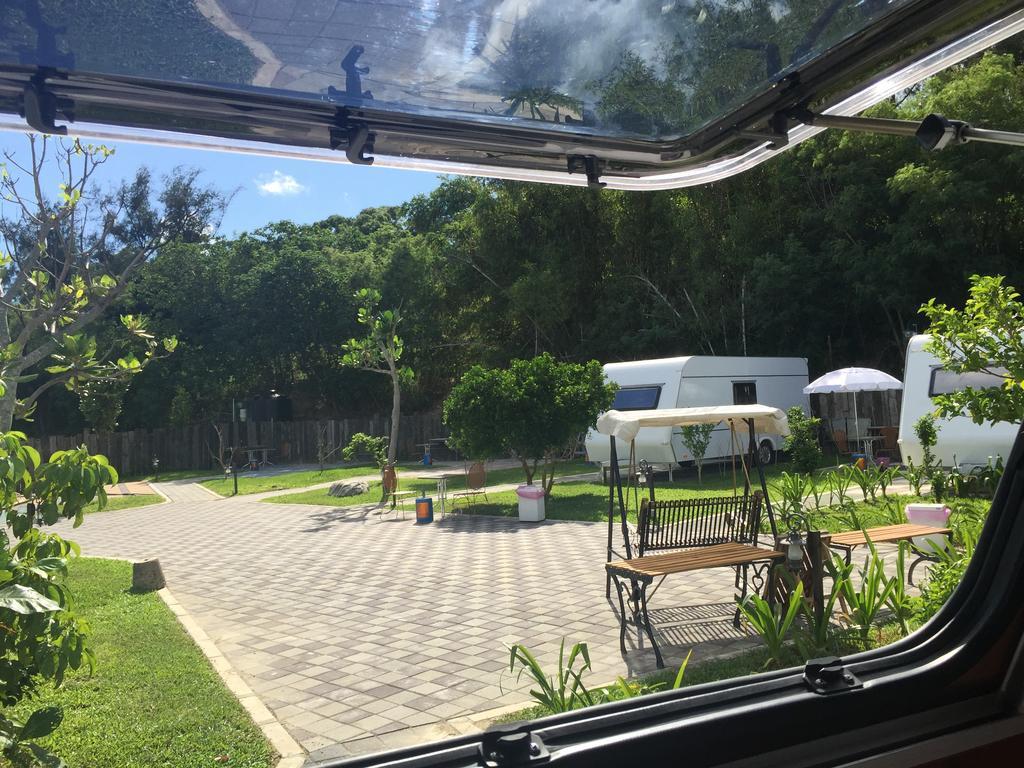 Kenting Houbihu Camping Car B&B Longshui Ngoại thất bức ảnh