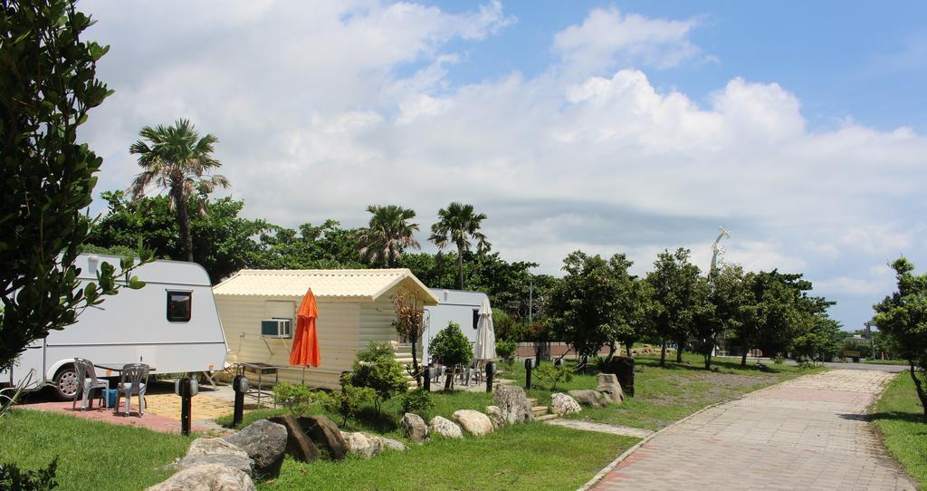 Kenting Houbihu Camping Car B&B Longshui Ngoại thất bức ảnh