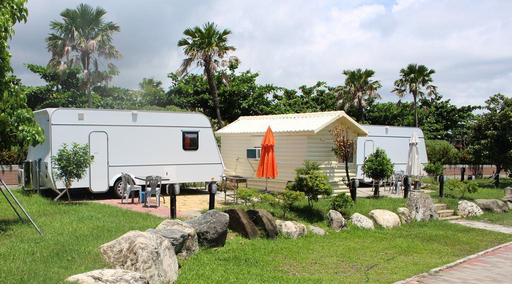 Kenting Houbihu Camping Car B&B Longshui Ngoại thất bức ảnh